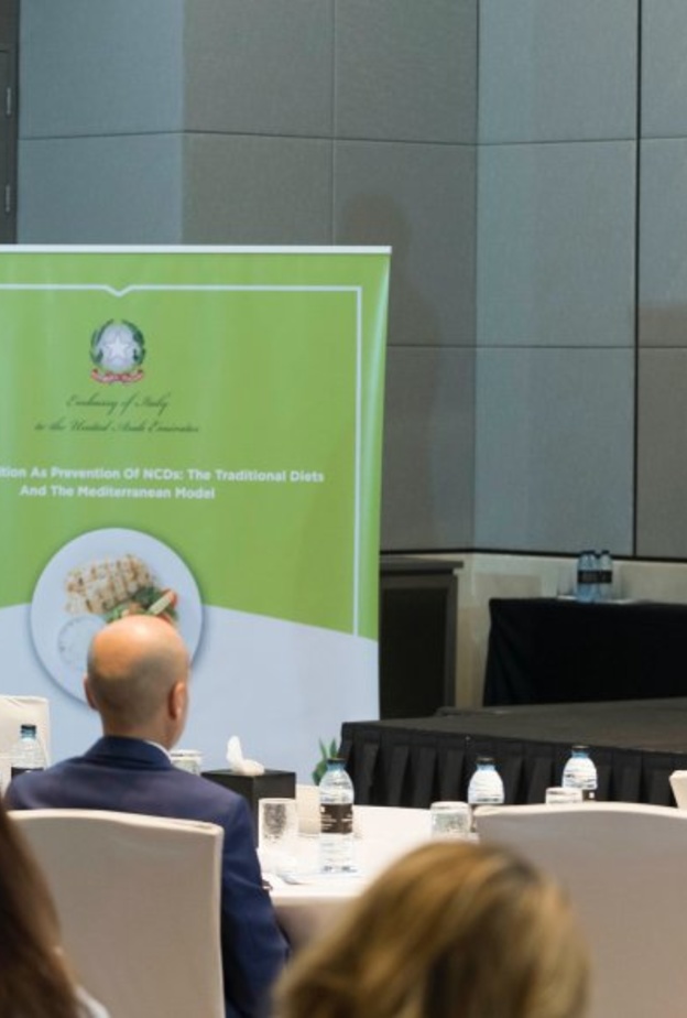 رؤية معمّقة حول الفوائد الصحية لحمية البحر المتوسط في مؤتمر التغذية في دبي