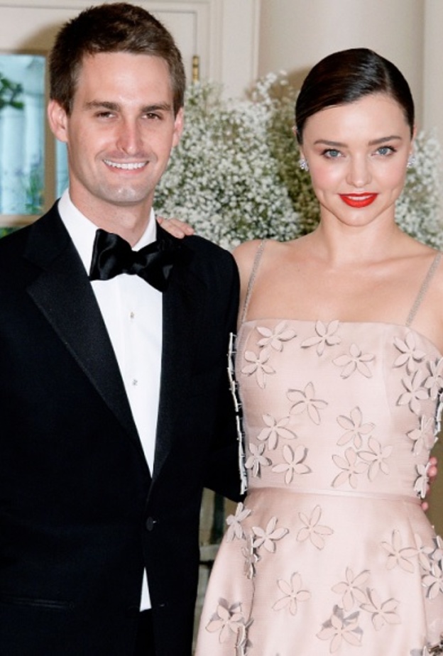 ميراندا كير و زوجها مؤسس سناب تشات 