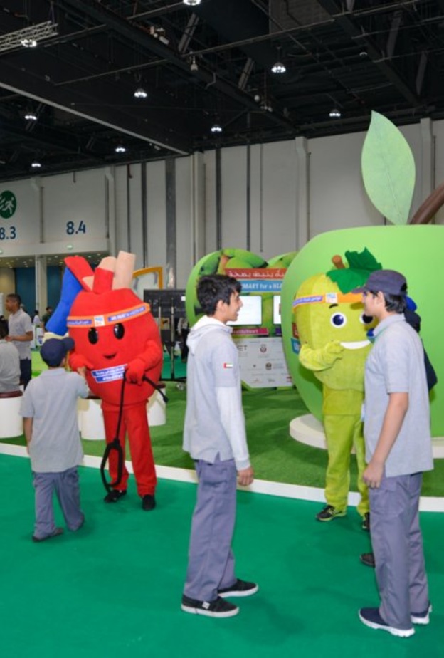 جانب من فعاليات المهرجان الترفيهي