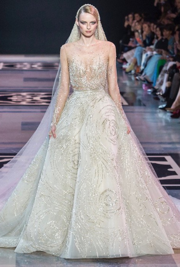 فساتين زفاف فخمة