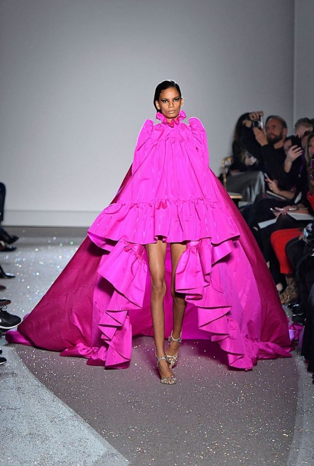 alexandre vauthier فستان من