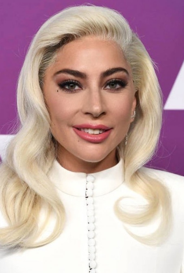 مكياج وردي لربيع 2019 استوحيه من ليدي غاغا