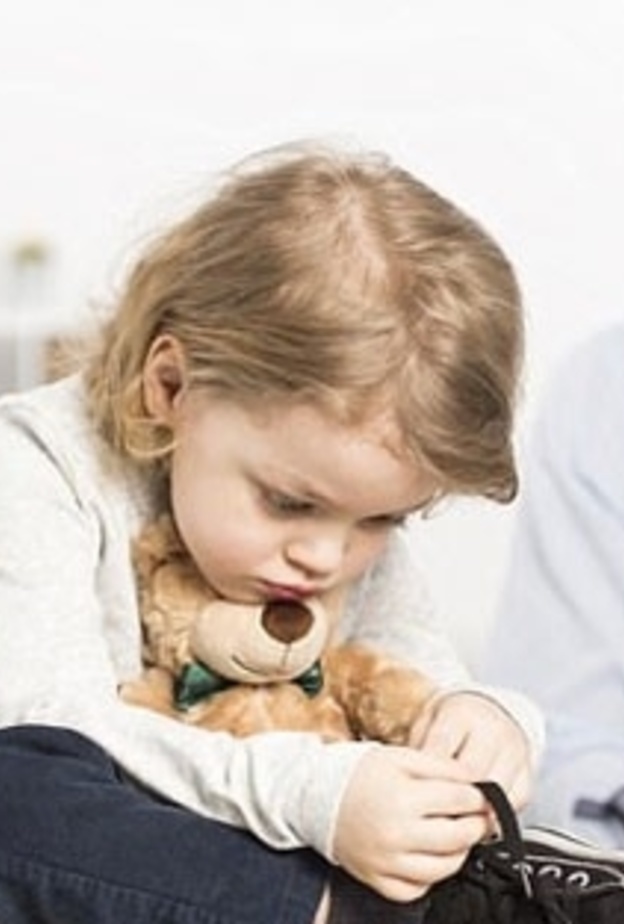 طرق إخبار الأطفال الصغار بإنفصال الزوجين