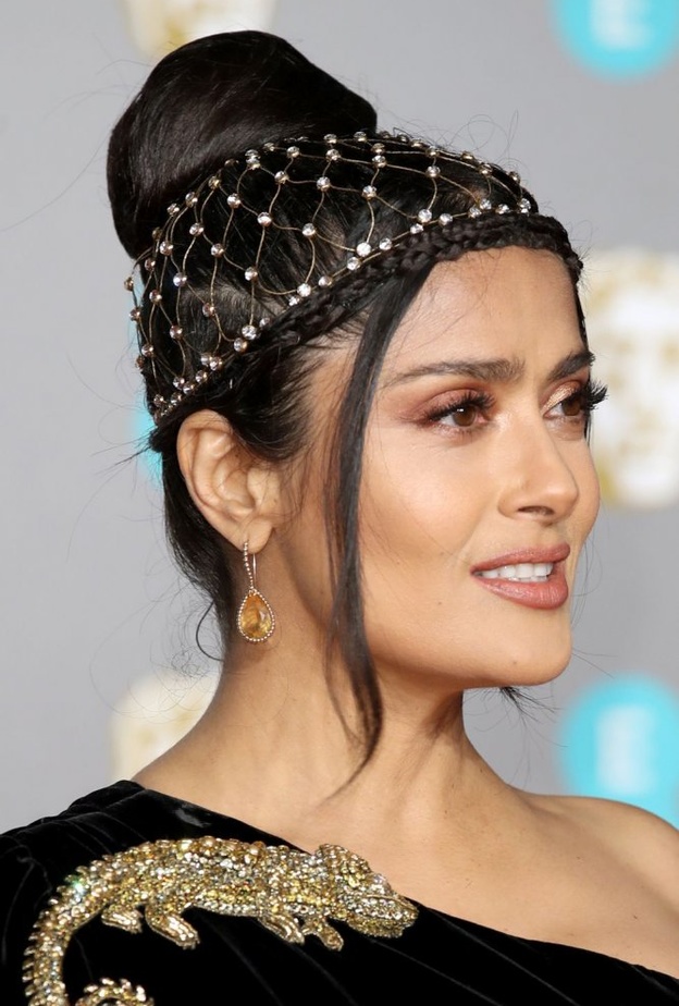 تسريحة شعر أنيقة لدوقة كامبريدج