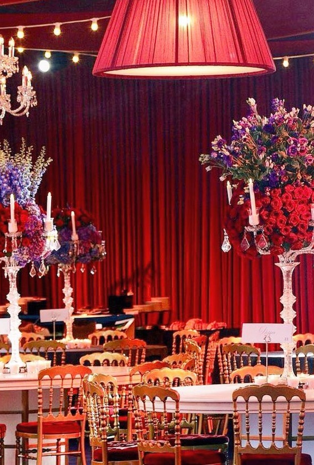 ديكورات قاعات الافراح للعروس في يوم الحب من تنظيم جويل حسون