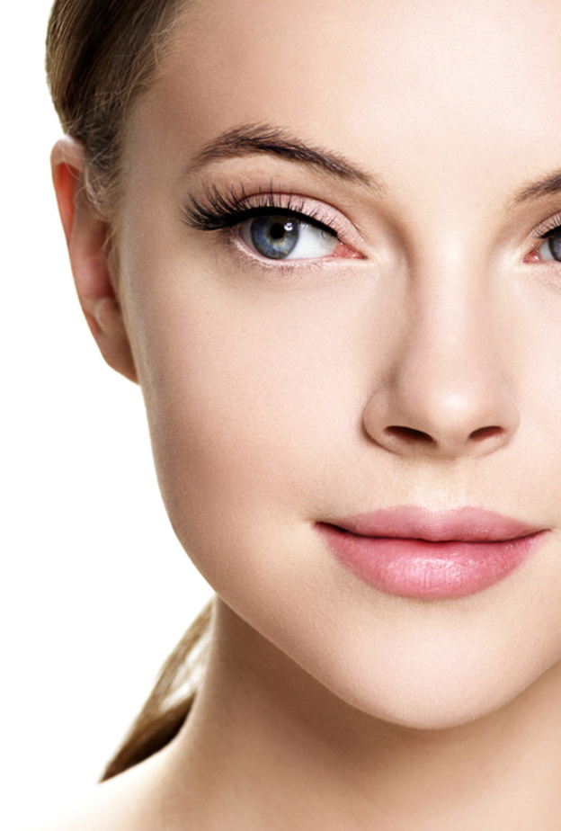 نصائح لتطويل الرموش وتكثيفها بسرعة