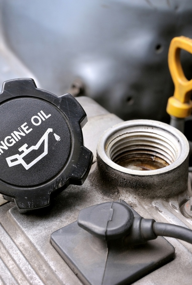  تسرب سائل التبريد في السيارات إلى زيت المحرك وكيفية التعامل معه