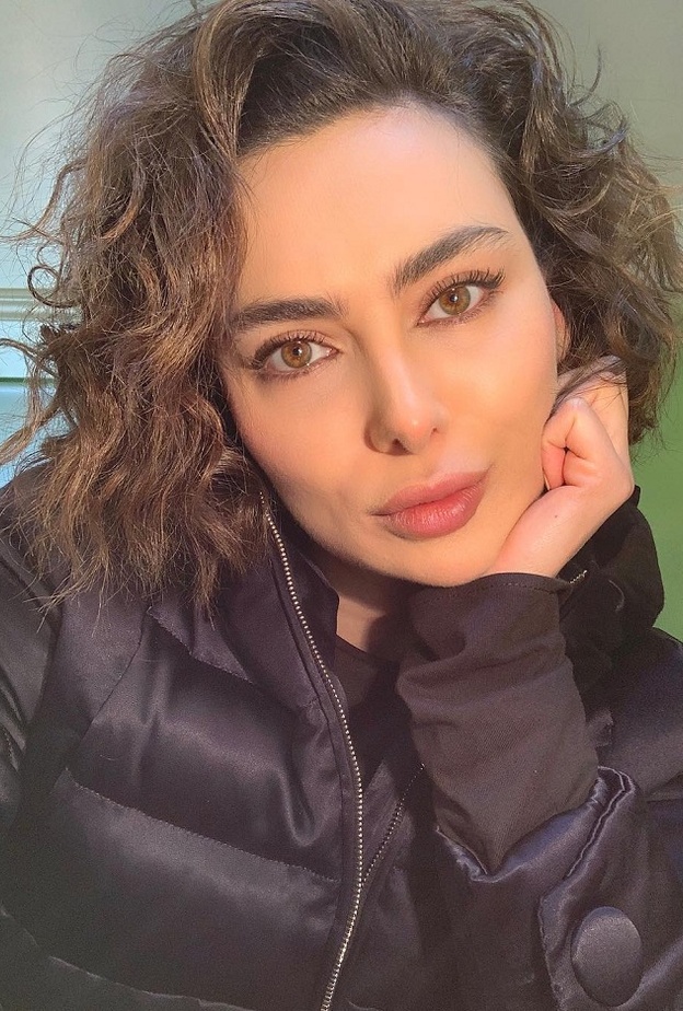 ستيفاني صليبا تستأنف التصوير مع عابد فهد