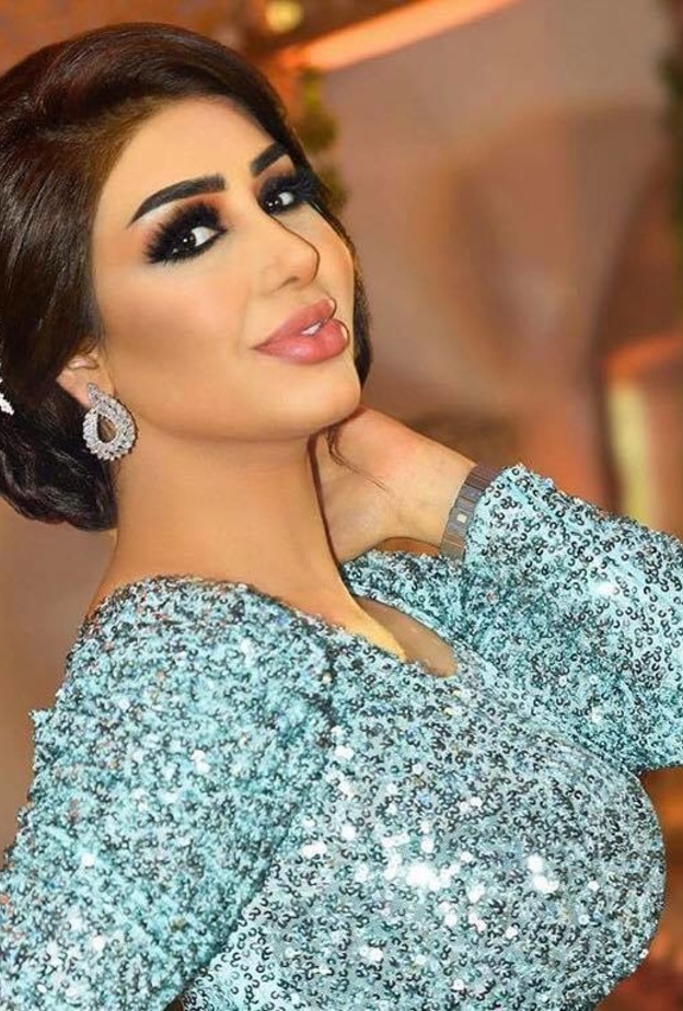 فيديو هنادي الكندري تفاجئ زوجها بهدايا يوم الحب..هل أحرجها؟