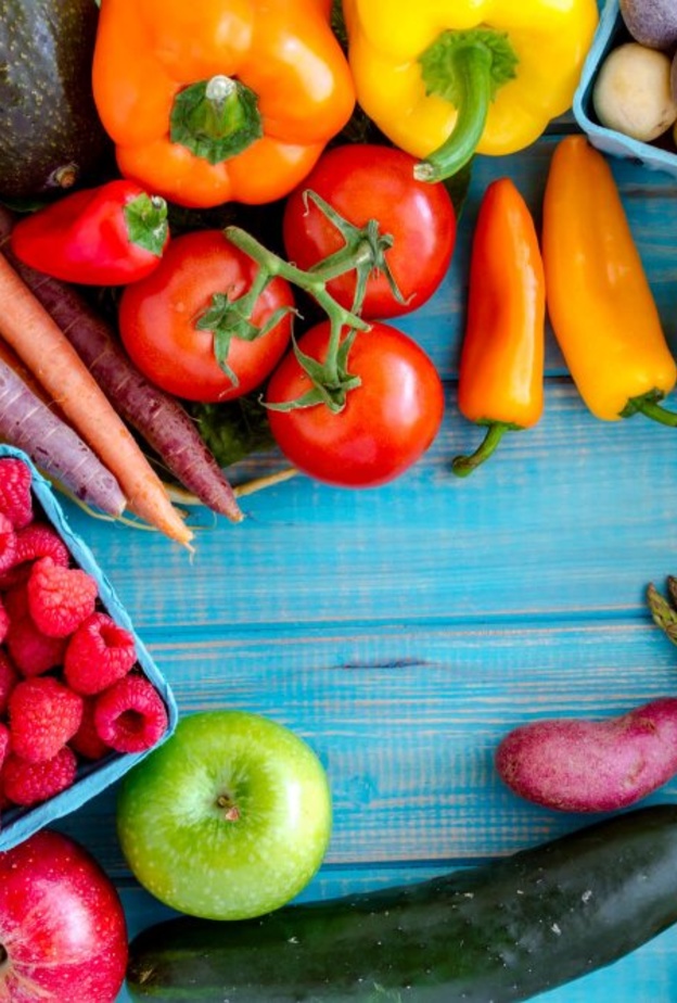 تناول الخضار و الفواكه يساعد على انقاص الوزن بصورة طبيعية و صحية