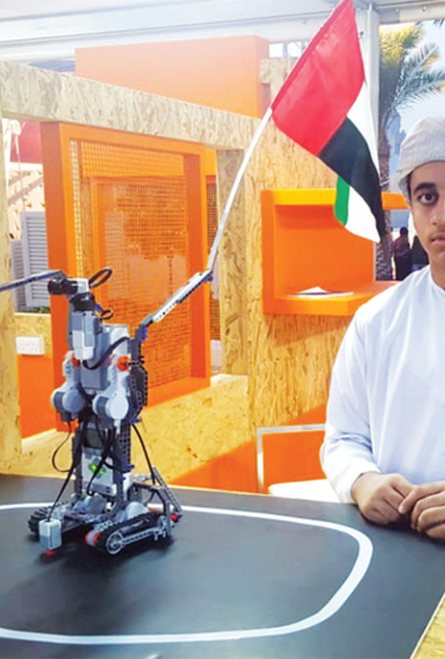 الطالب الإماراتي خالد أحمد الشامسي