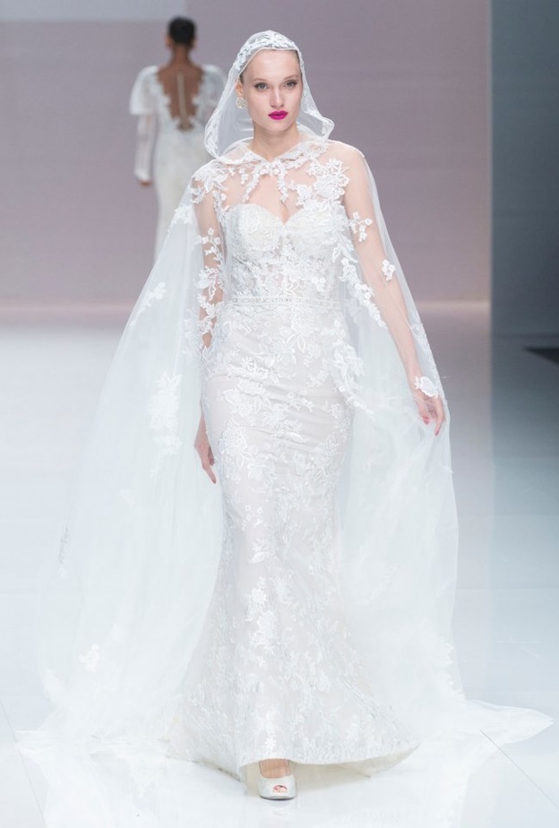 فساتين زفاف رومانسية