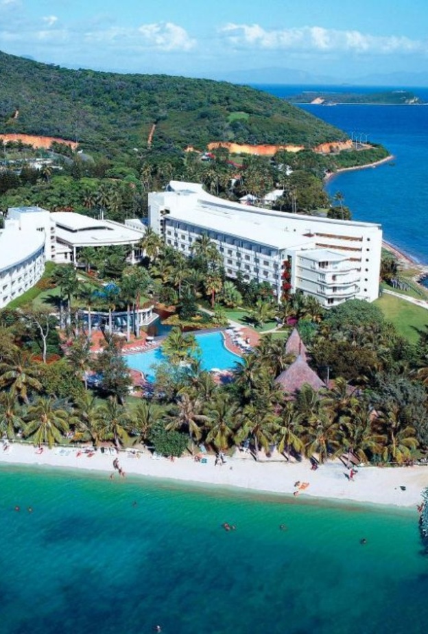 العاصمة نوميا تباين مثير بين فخامة المرافق و جمال الطبيعة