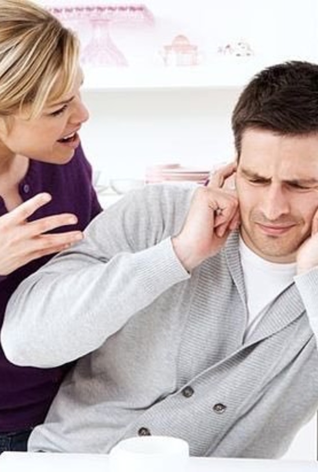 ما هي تصرفات الرجل التي تثير غضب المرأة العصبية 