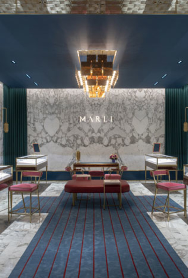 افتتاح المتجر الجديد في دبي مول 