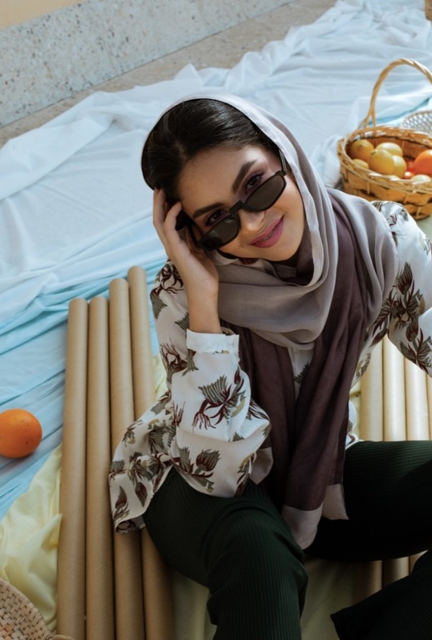 طرح وحجابات بألوان أنيقة من كاف ميم