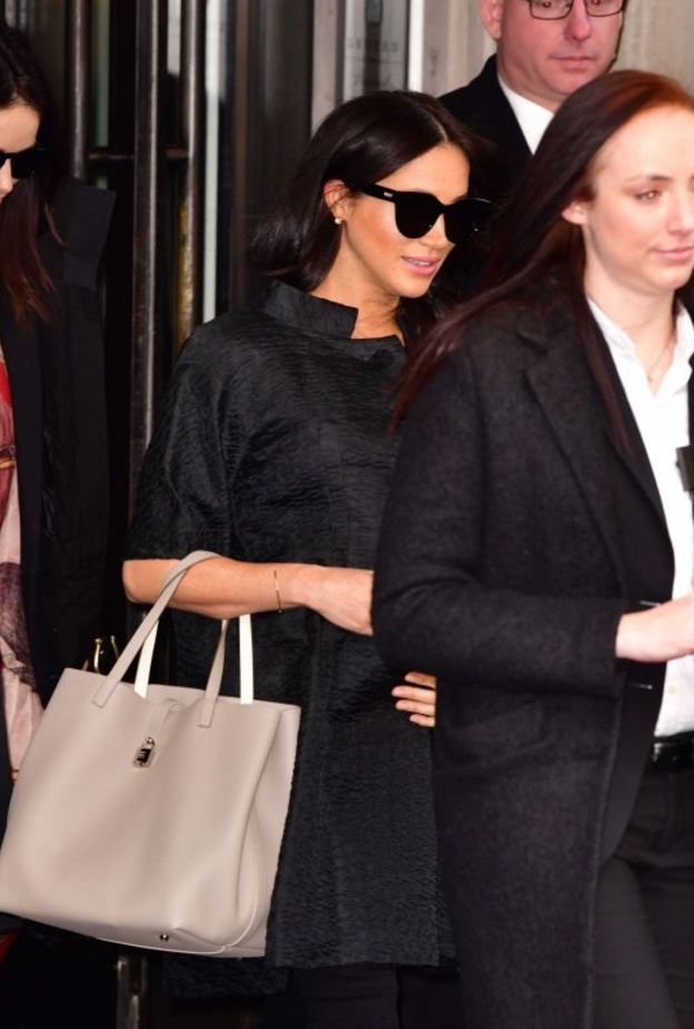  جيسيكا مولروني وميغان ماركل