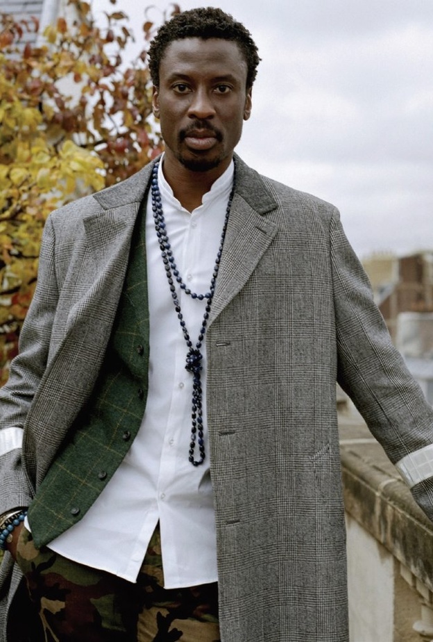 المصمم Ini Archibong