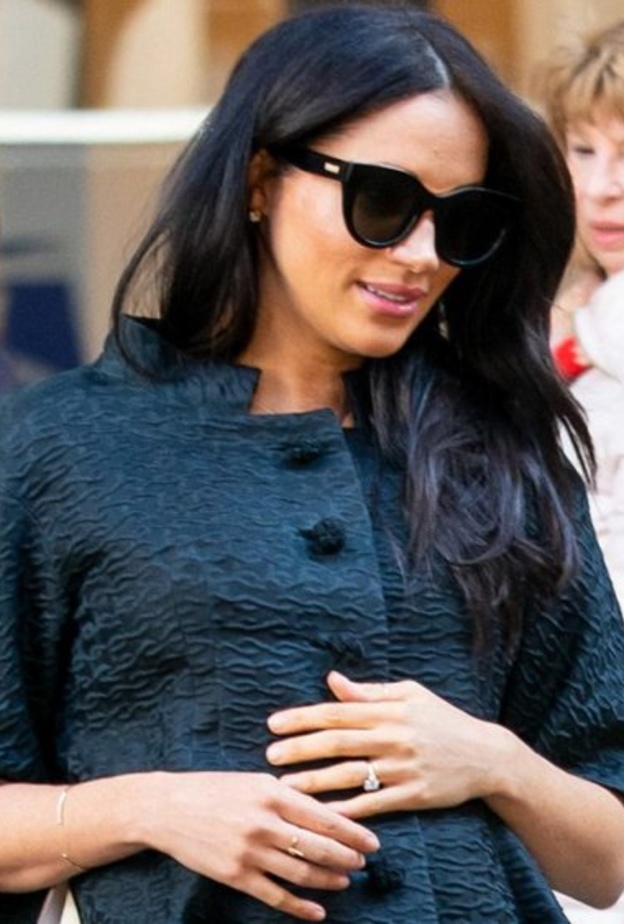 اتهام الأمير هاري وزجته بازدواجية المعايير