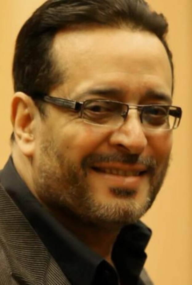 علاء عبد الخالق 