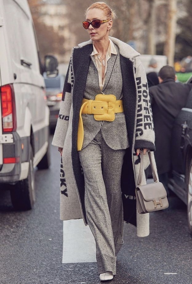 حزام الخصر العريض من Celine