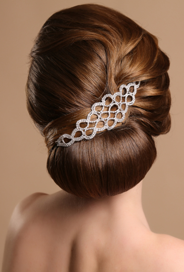 أحدث تسريحات الشعر للعروس الاماراتية 2019