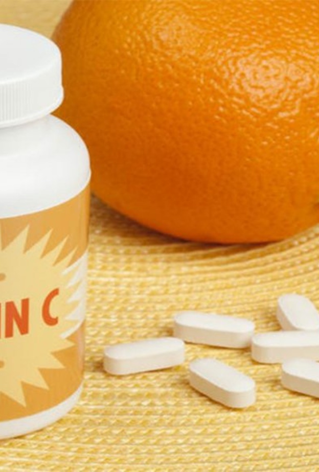 فيتامين سي يعزز مناعة الجسم