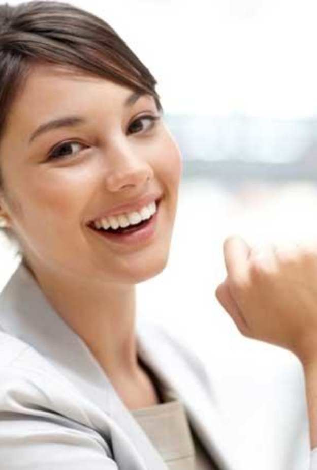 أكثر 5 صفات تجعلك محبوبة من قبل الآخرين 