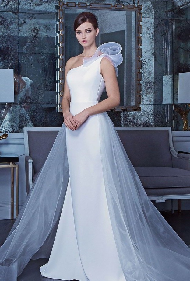 فستان من ines di santo