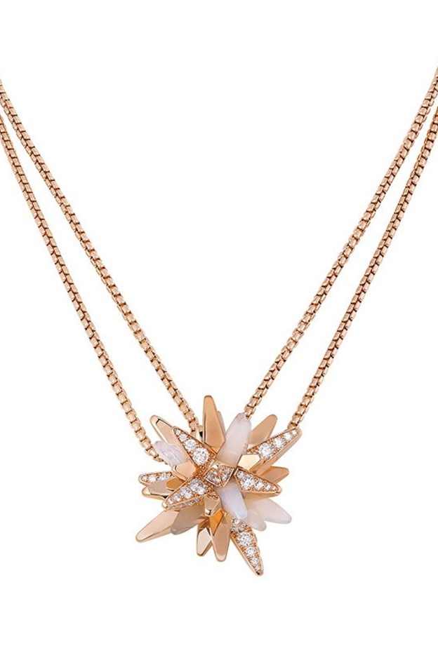 اسوارة من بوشرون Boucheron