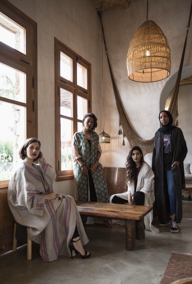 مجموعة عبايات The Untitled Project