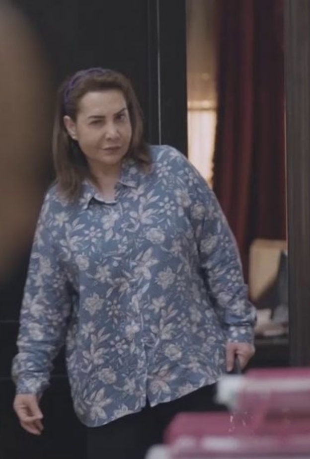 غصون في الوحل 