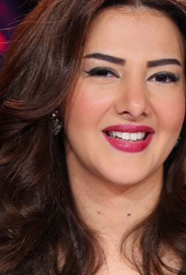 دنيا سمير غانم 