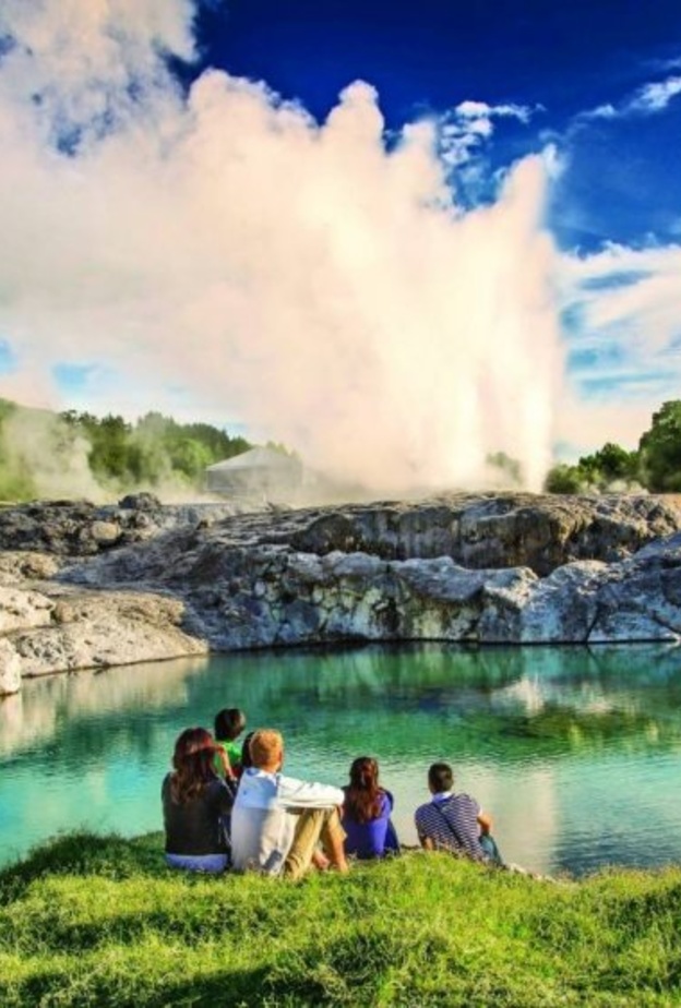 الطبيعة الساحرة في روتوروا