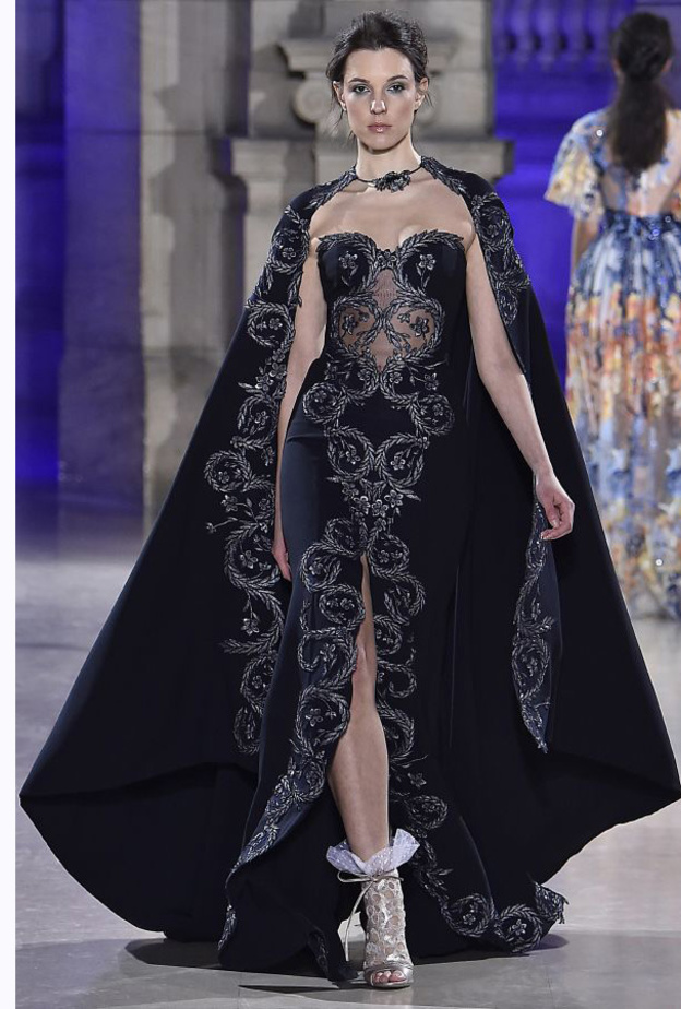 فستان أنيق لصديقة العروس