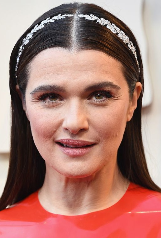 اكسسوارات شعر للعروس مستوحاة من النجمات في حفل الأوسكار 2019