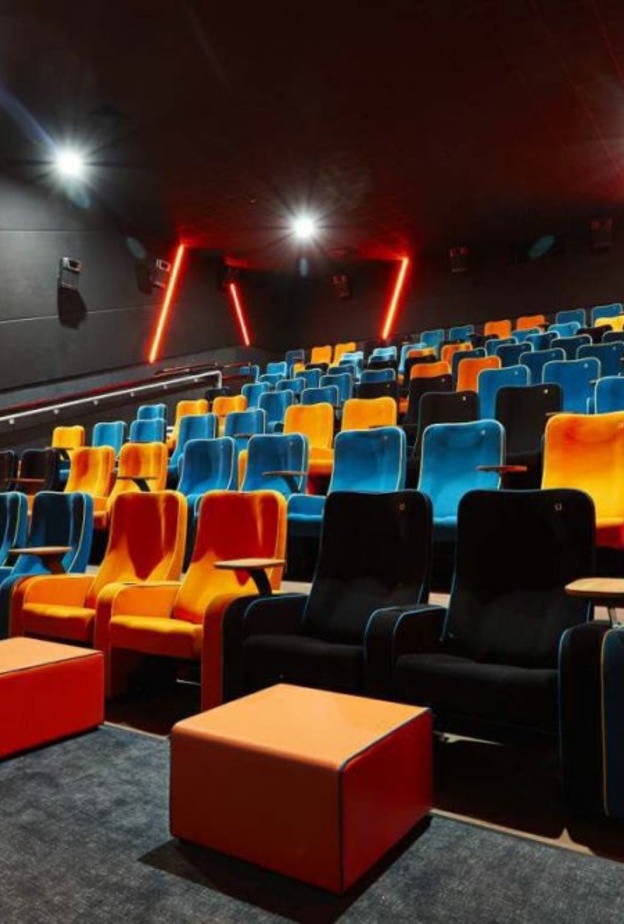 تشغيل دور السينما موفي كأول علامة تجارية سعودية