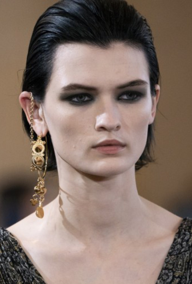 أحمر شفاه نشرق من Talbot Runhof