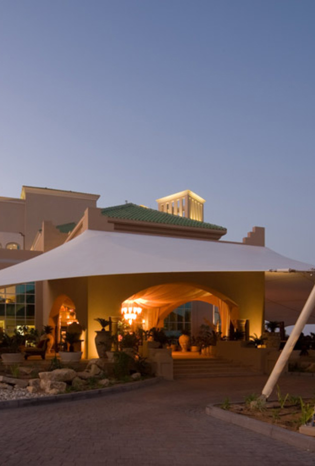 أنانتارا منتجعات جزيرة صير بني ياس .. الملاذ الرومانسي المثالي لرحلة العمر