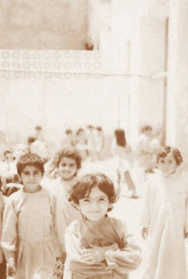 الطالبات في المدارس السعودية قديماً