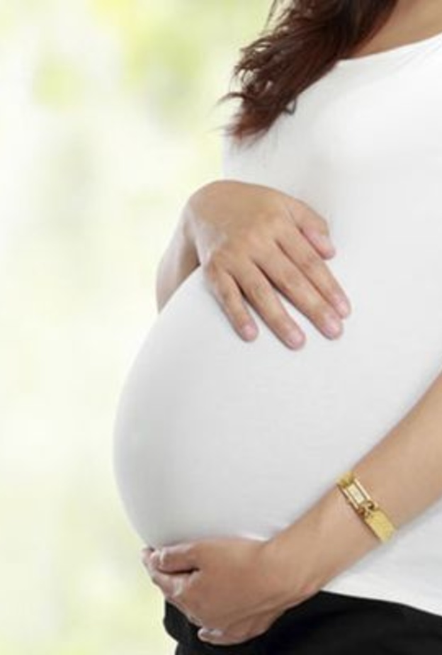 أضرار التدخين السلبي على المرأة الحامل