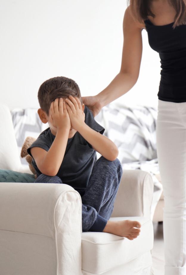 أضرار ضرب الأطفال على سلوكياتهم الخاطئة