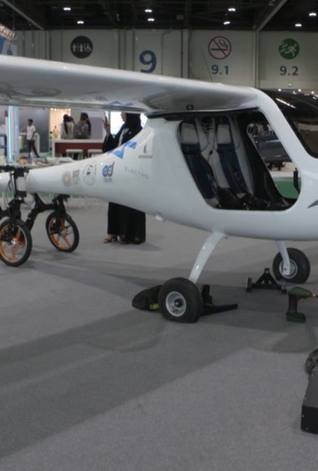 الآن بإمكان الإماراتيين التحليق بالطائرات الكهربائية