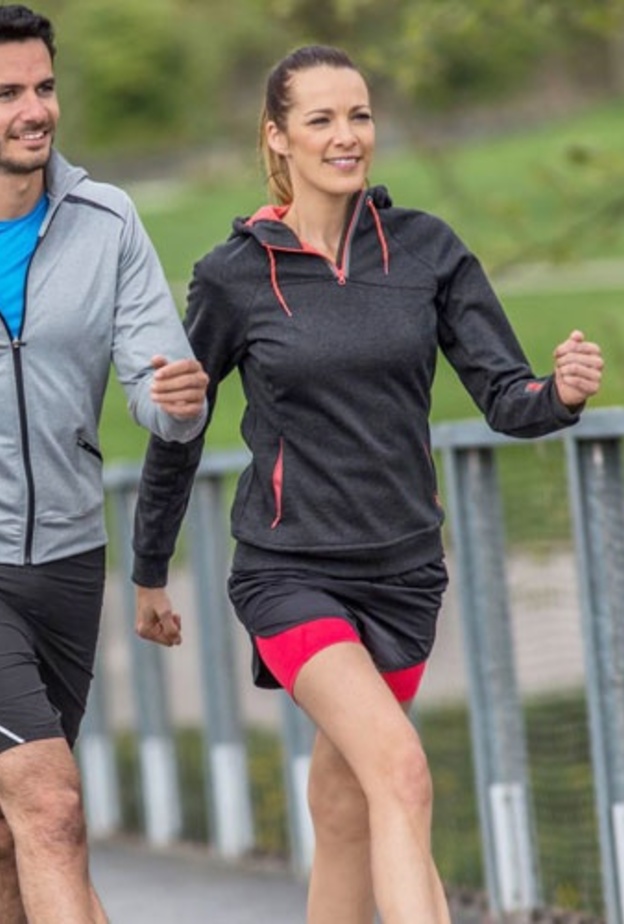 المشي الشريع مهم لصحة الجسم