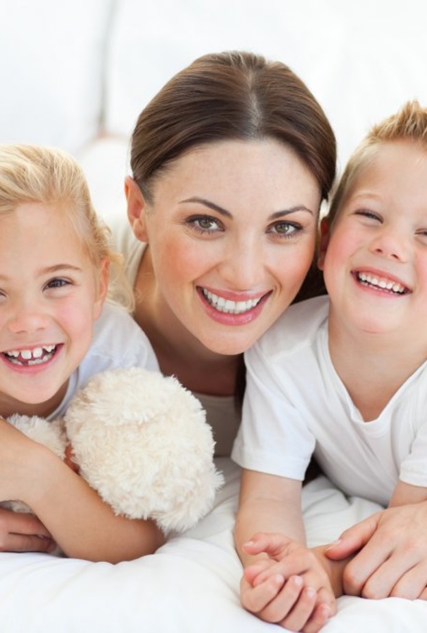 صفات الأم المثالية 