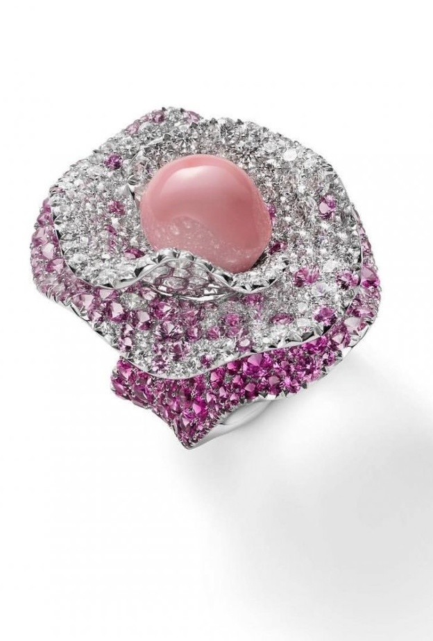 أحلى هدايا عيد الأم 2019 خاتم الماس من ميكيموتو Mikimoto