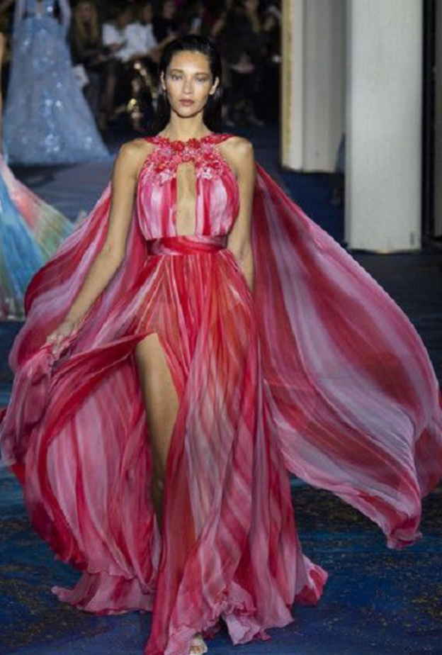 فستان من Alena Akhmadullina