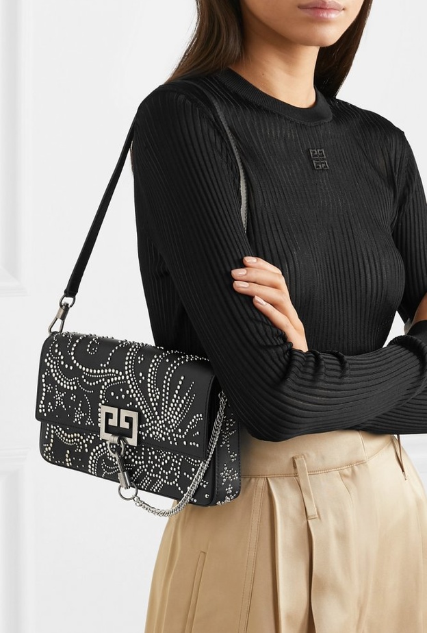 Prada حقيبة يد مرصعة بالمسامير من