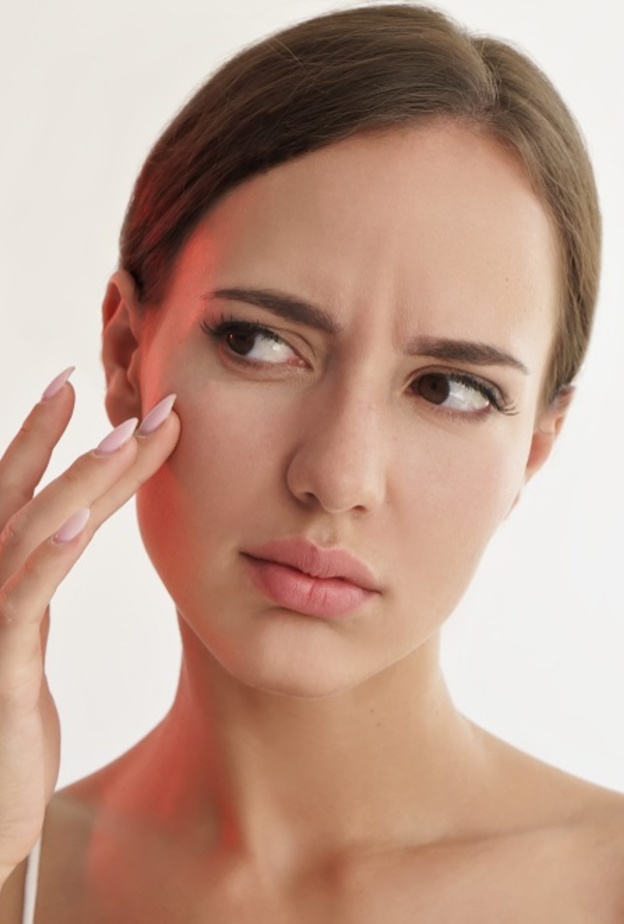 البقدونس يعالج مشاكل البشرة الدهنية