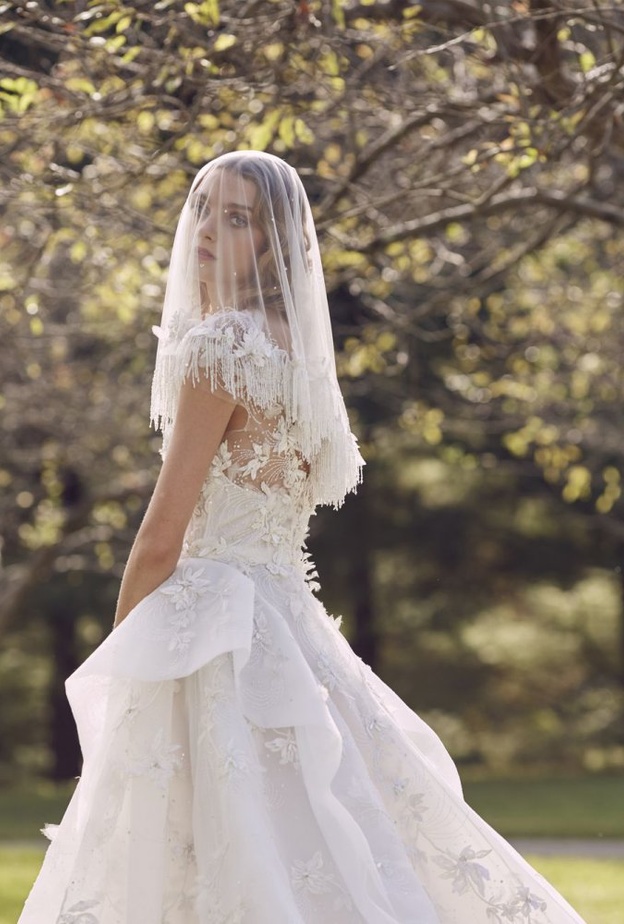  طرحة من مجموعة marchesa